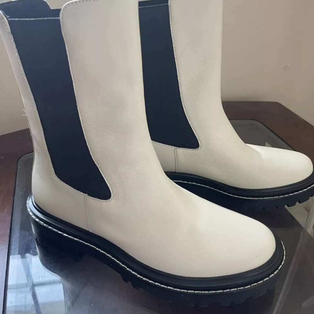 NEW Tory Burch Benton Chelsea Boot 10